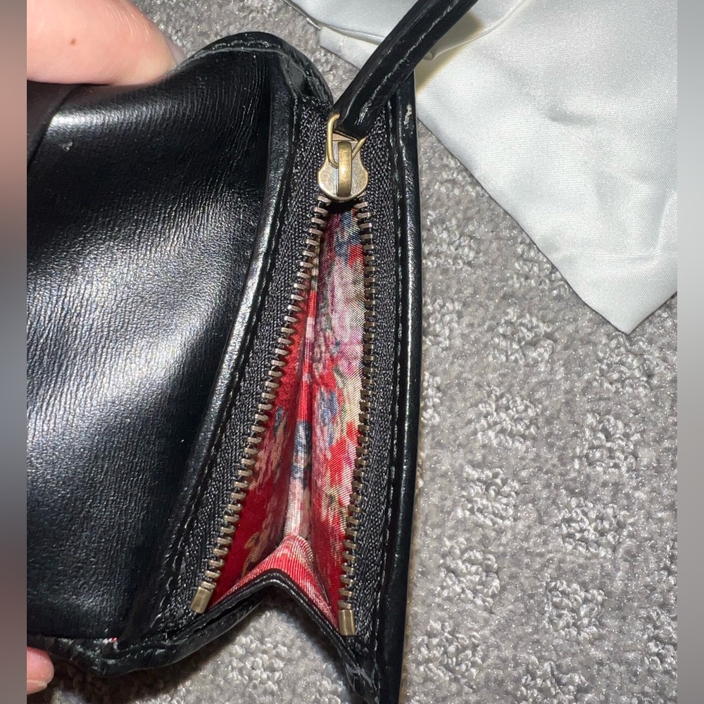 Gucci Wallet - Picture 5 of 5